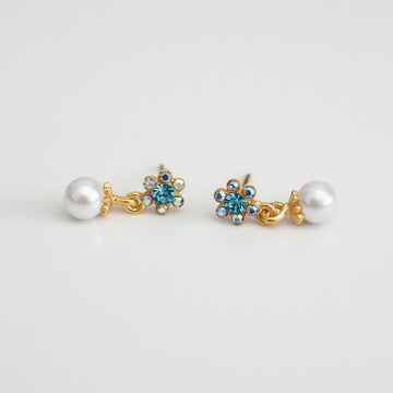brai-glitz-Ohrhänger mit Blumen und Perlen schmuck damen -bijoux femmes-schweiz/suisse/svizzera- genf-zürich-basel- bern					