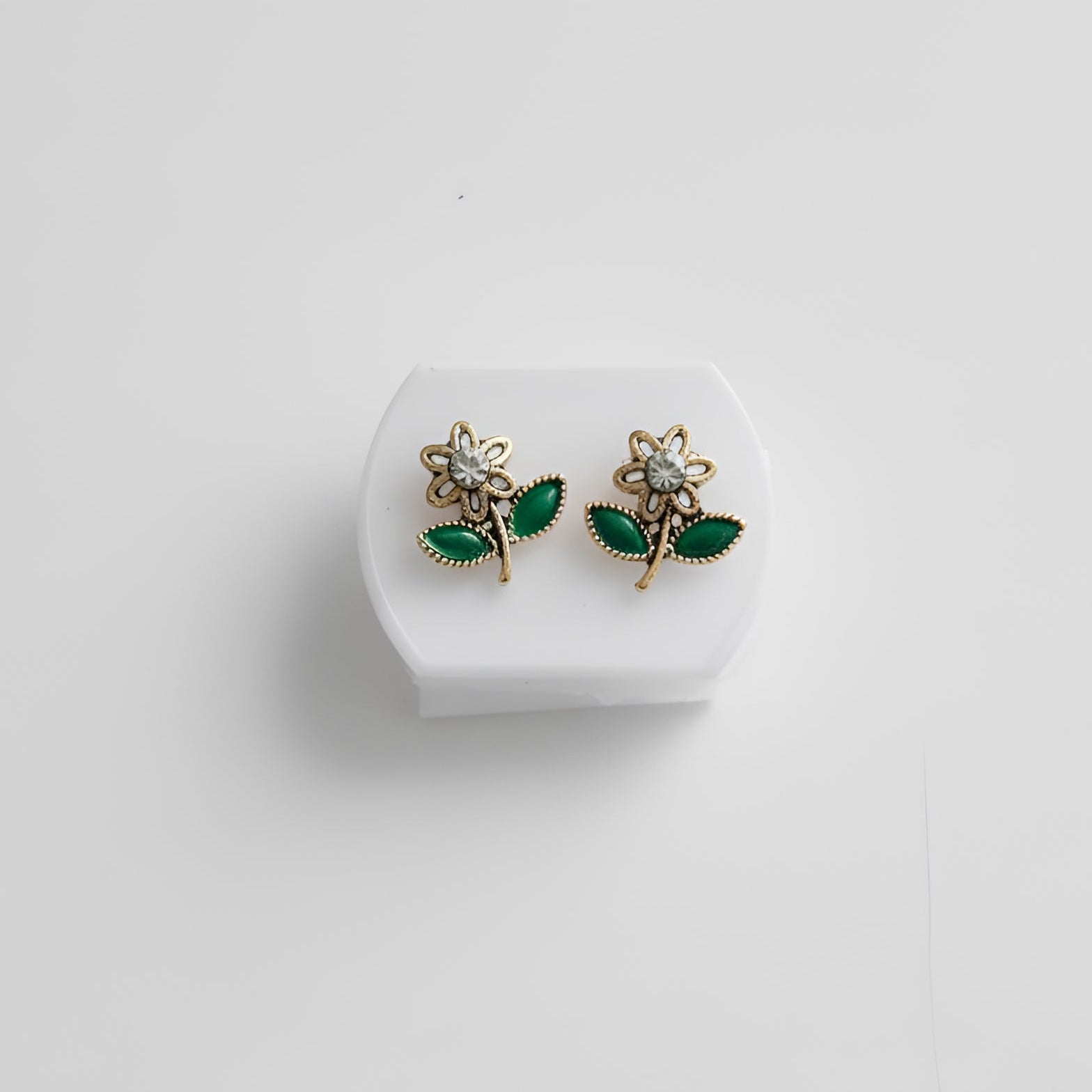 brai-glitz-	Blumen-Ohrstecker	schmuck damen schweiz /suisse/svizzera-genf schaffhausen-thun-chur-lausanne-vaud							