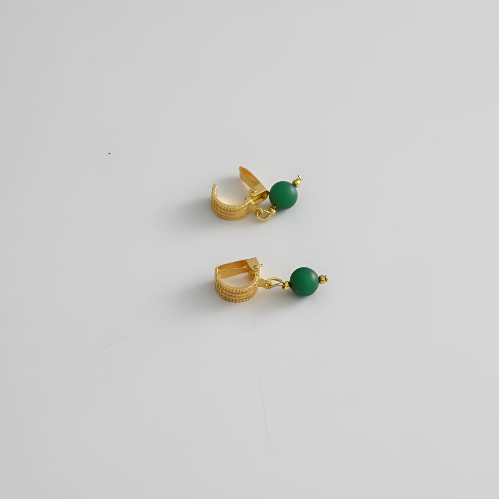 brai-glitz-	Clip On Beads Earrings	geneva-swiss-suisse-schweiz-svizzera