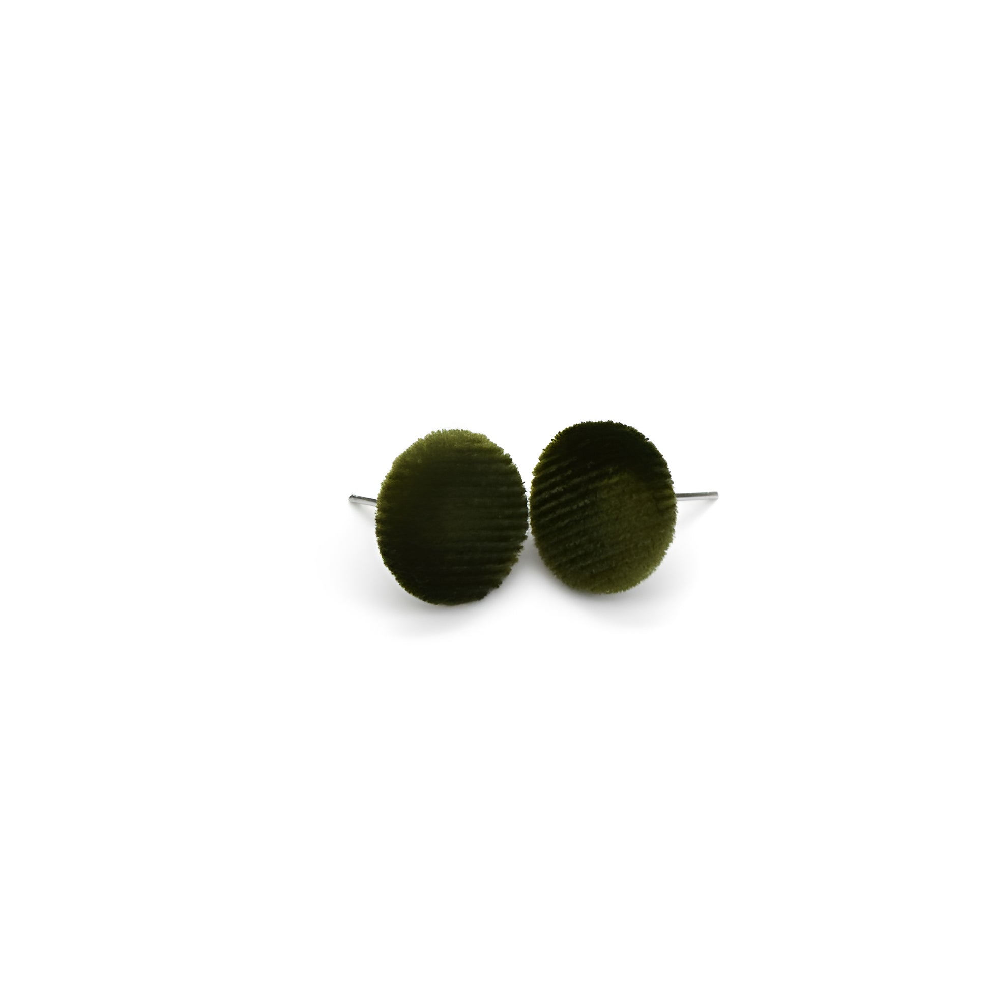 brai-glitz-	Boucles d'oreilles bouton velours	 bijoux  femme suisse/schweiz/svizzera-montreux-yverdon les bains-vaud