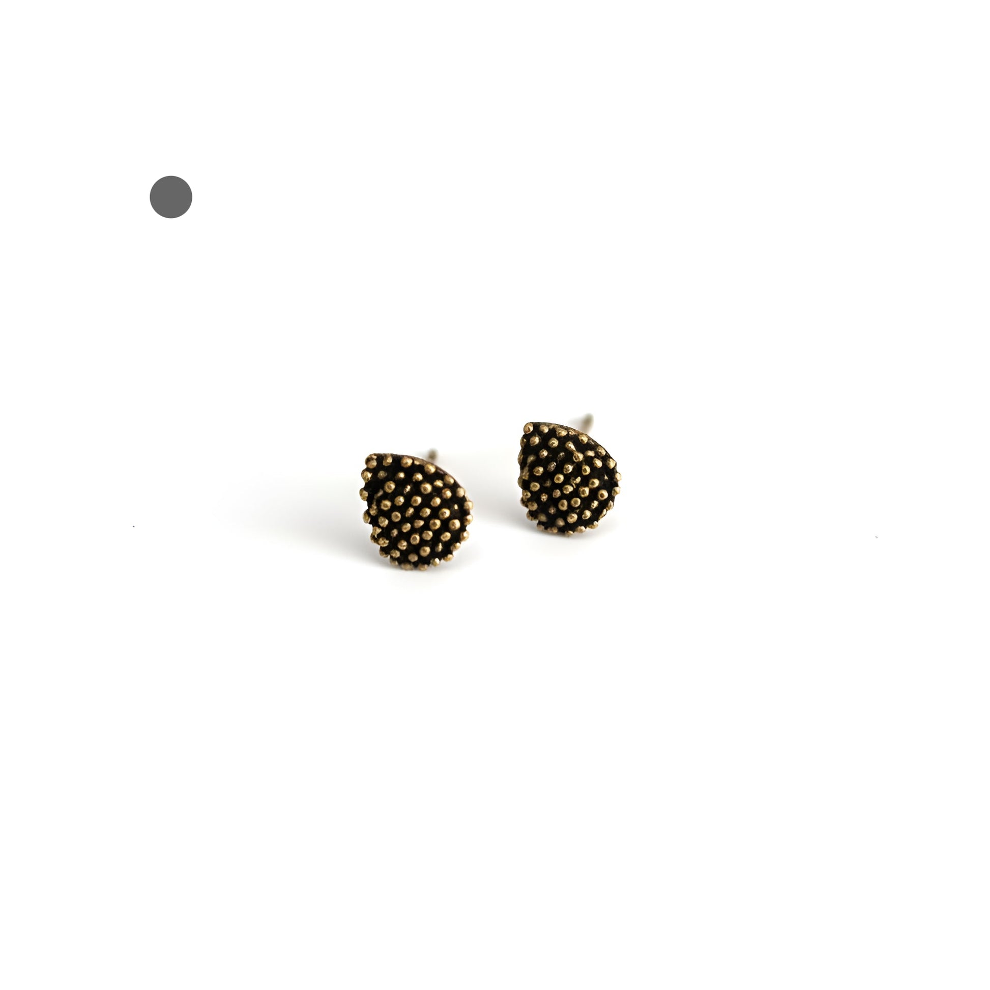 brai-glitz-	Petites boucles d'oreilles effet or antique	 bijoux femme suisse/schweiz/svizzera-lausanne-neuchâtel-fribourg
