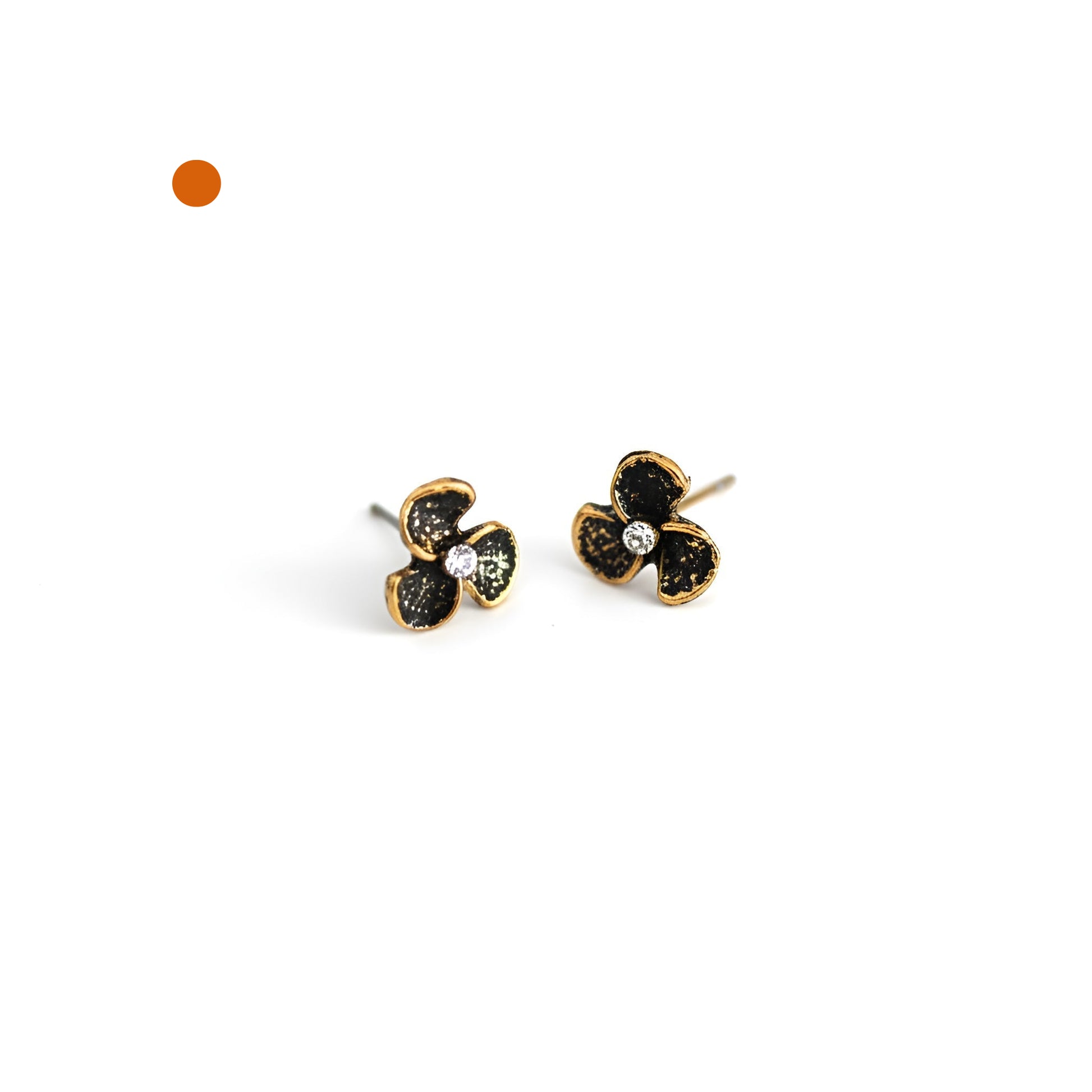 brai-glitz-	Petite Antique Gold Touch Earrings	geneva-swiss-suisse-schweiz-svizzera