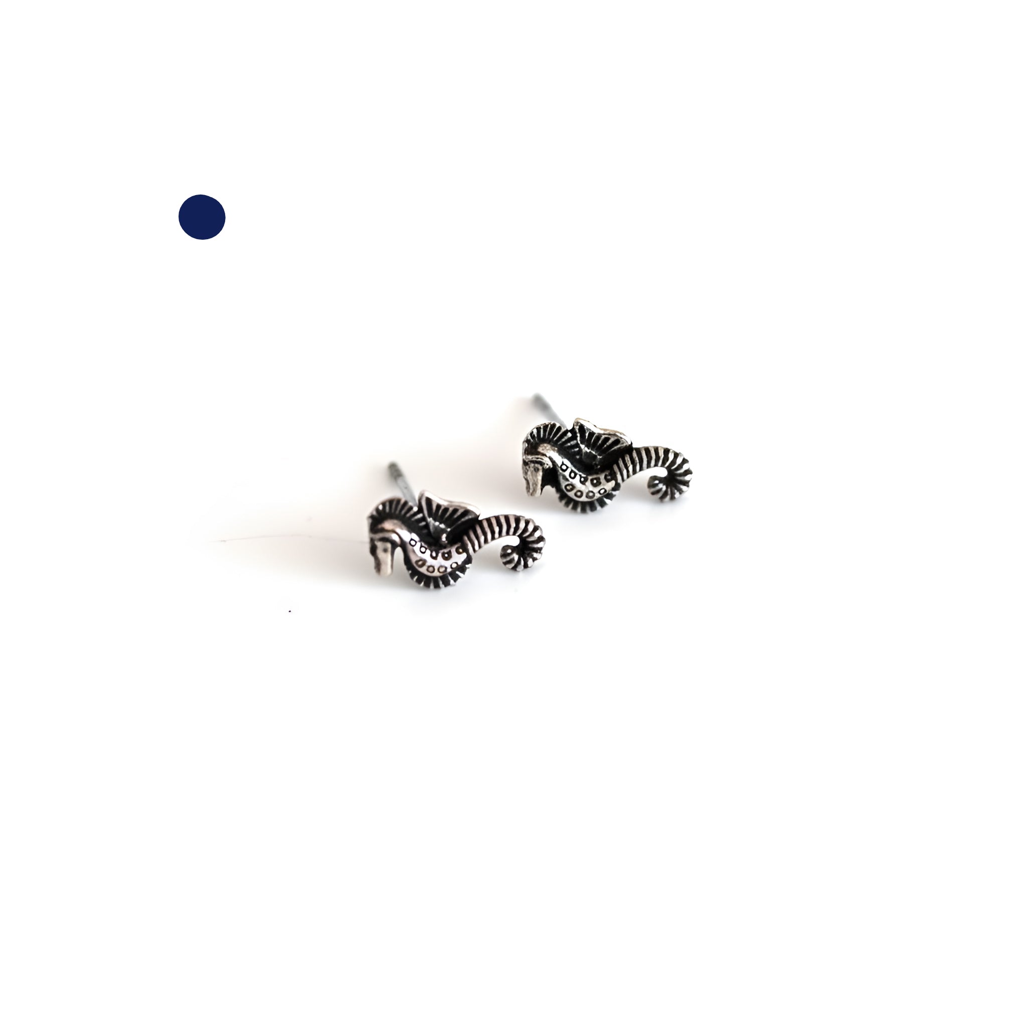 brai-glitz-	Petite Antique Silver Touch Earrings	geneva-swiss-suisse-schweiz-svizzera- bijoux  femme suisse/schweiz/svizzera-montreux-yverdon les bains-vaud